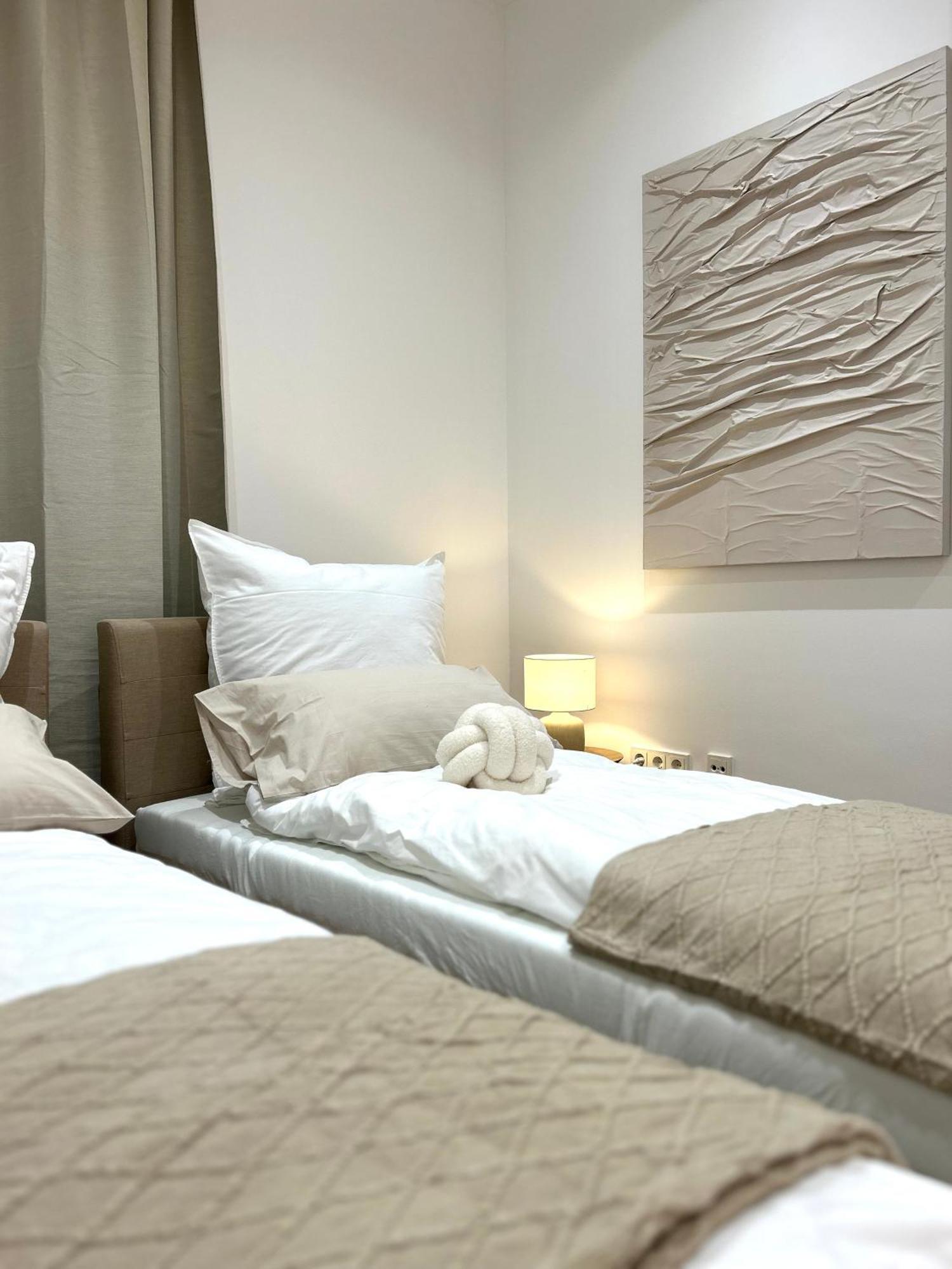 Designer City Apartment In Top Lage Fuer 6 Gaeste Карлсруе Екстериор снимка