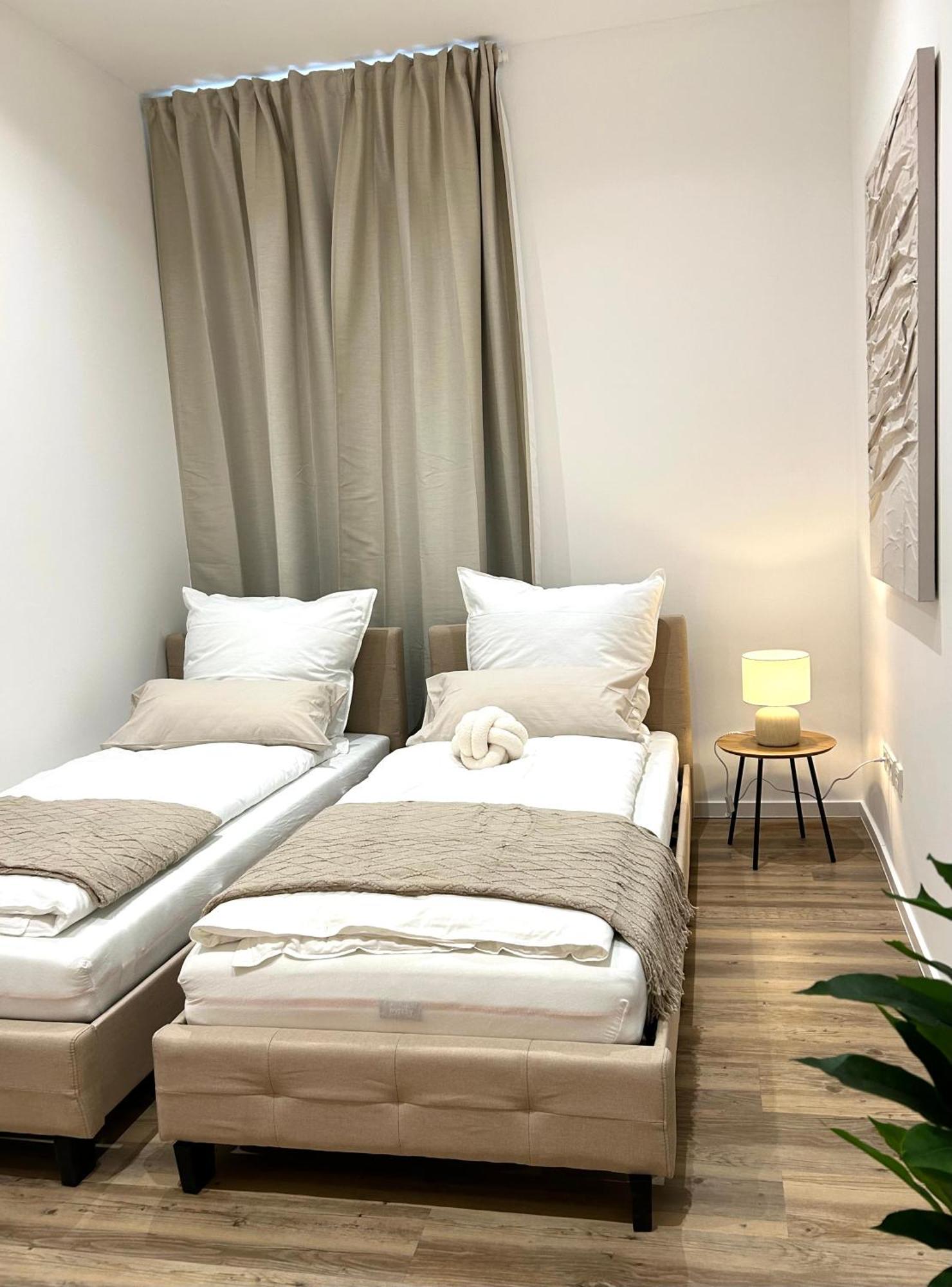 Designer City Apartment In Top Lage Fuer 6 Gaeste Карлсруе Екстериор снимка